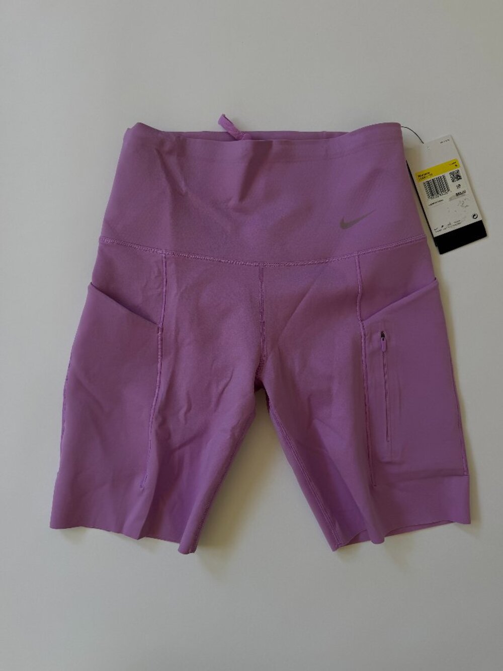 NWT Nike Go Dri Fit 8" Compression Shorts, Light Purple Size Small